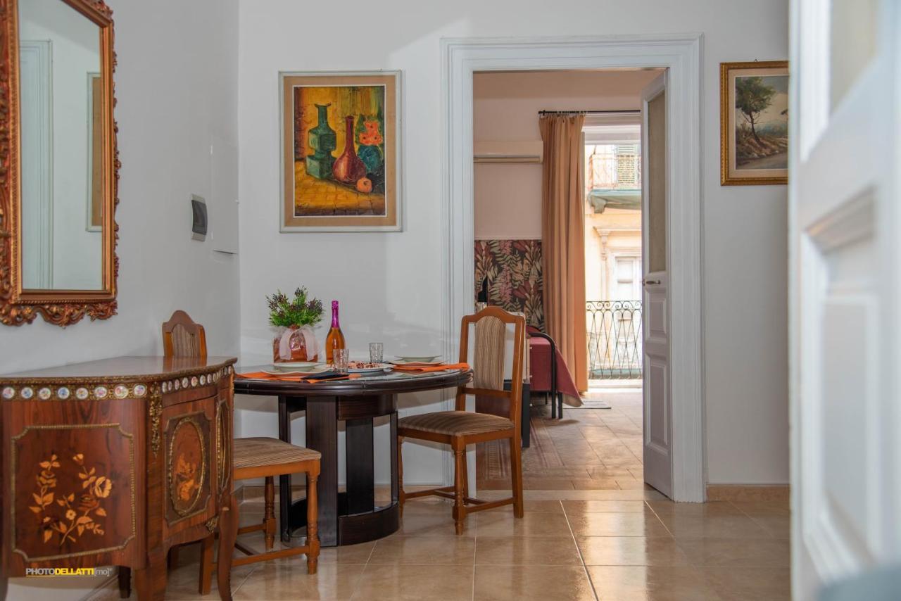 טאראנטו Victoria Suite Casa Vacanza מראה חיצוני תמונה